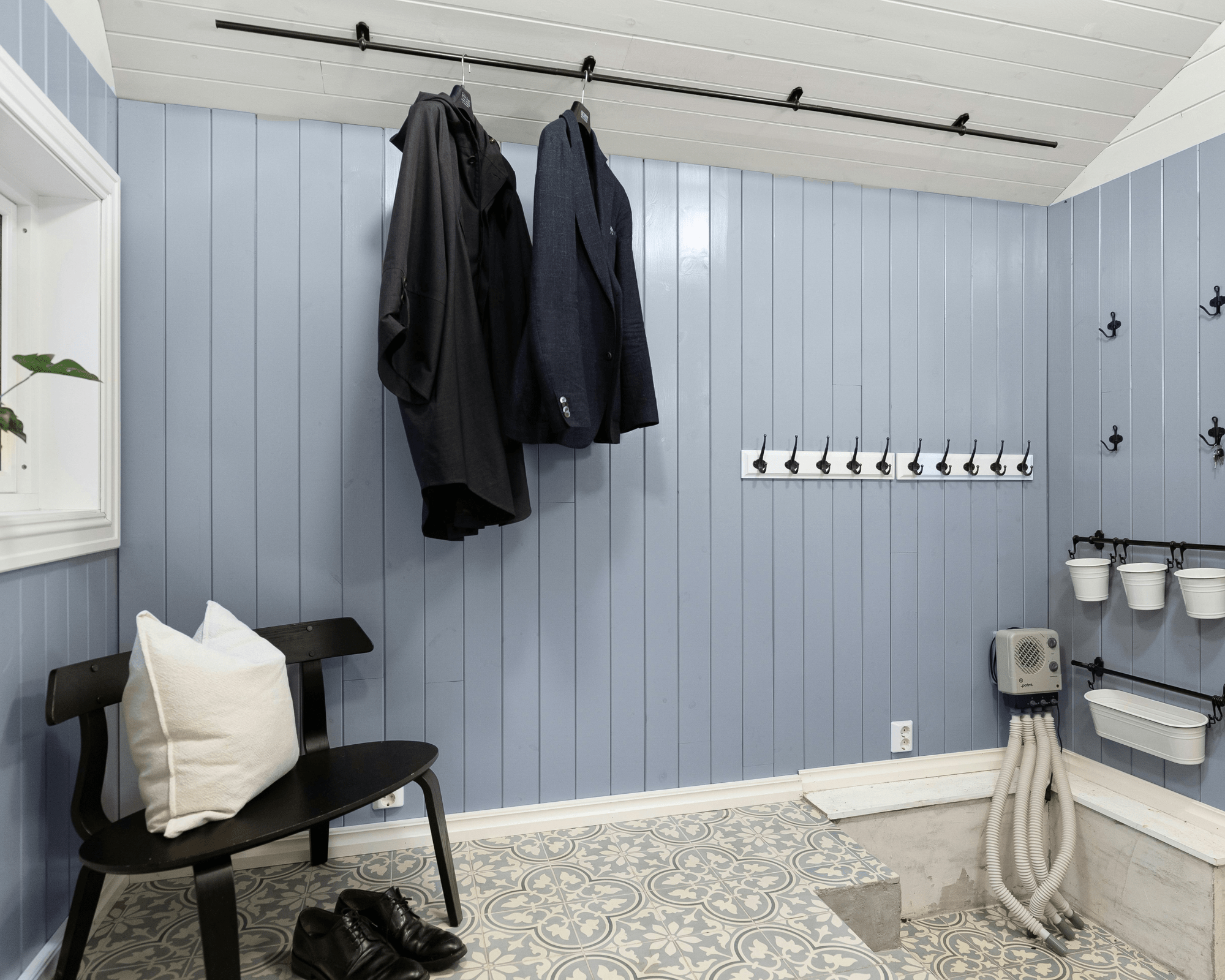 stone vs ceramic tile in Killeen, Texas from Technique Flooring & Restoration