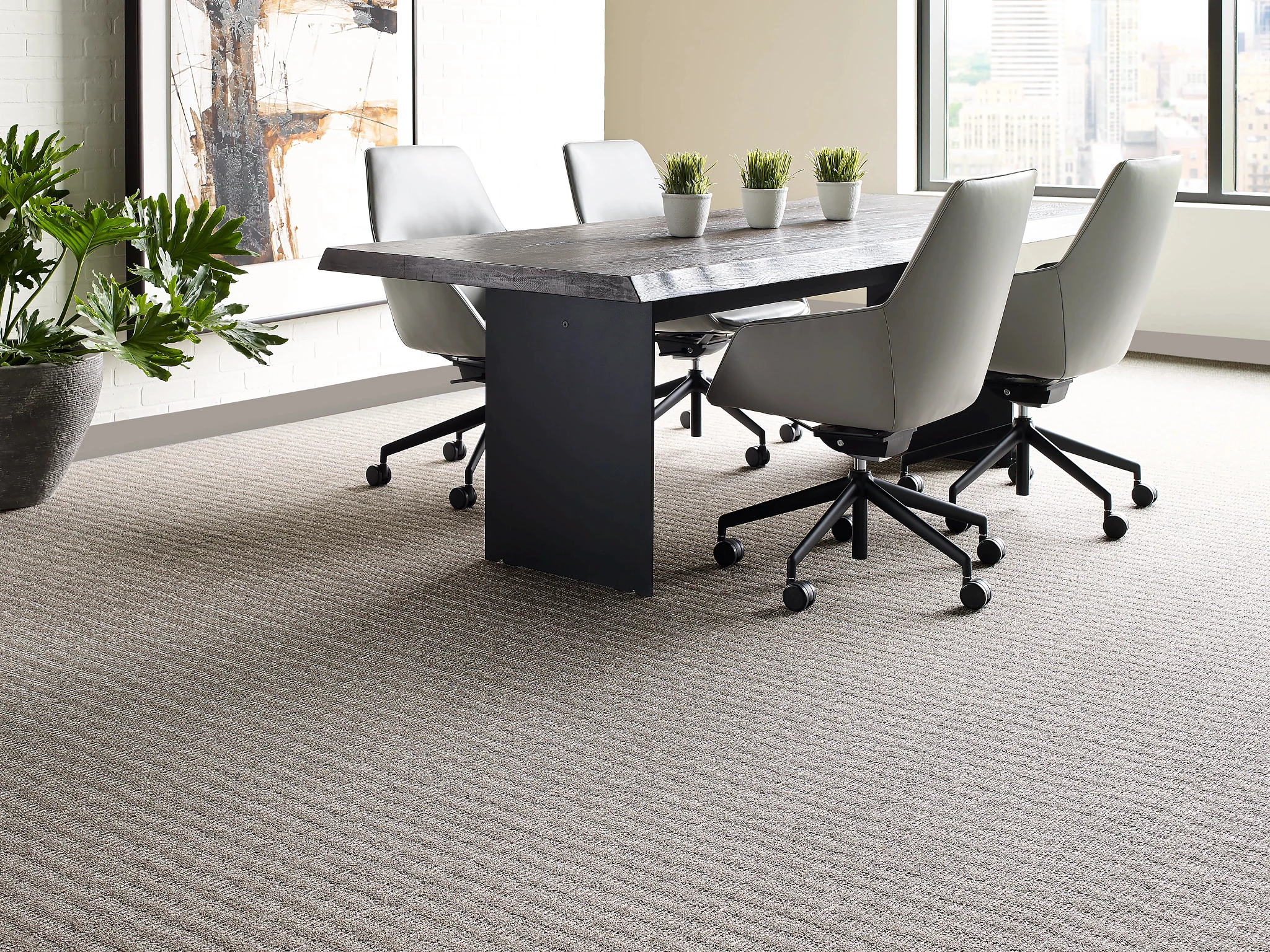 MD728_00515_PHIL_ROOM